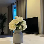 Modern 2 Bed, Apartment In The Heart Of Birmingham